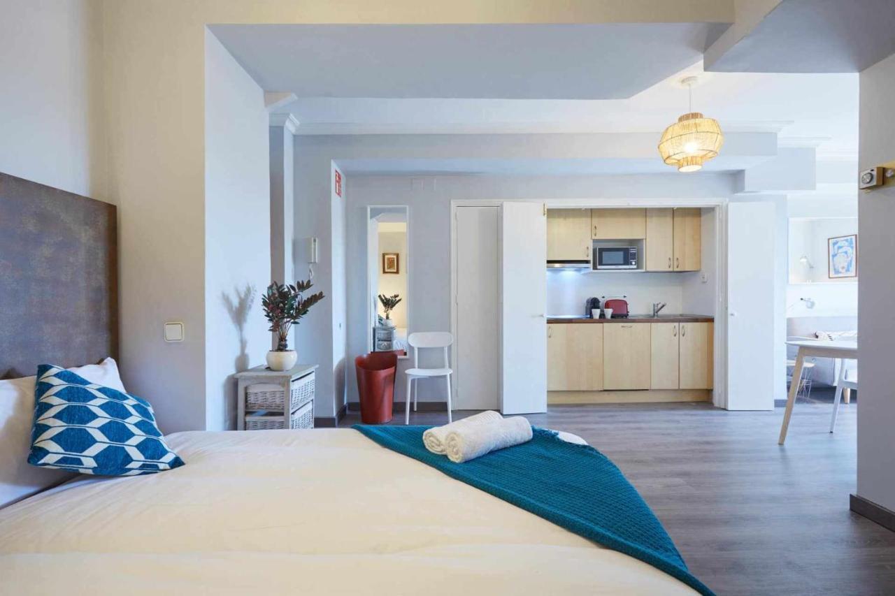 Estudio Con Vistas Alcalaretiro Madrid Ngoại thất bức ảnh