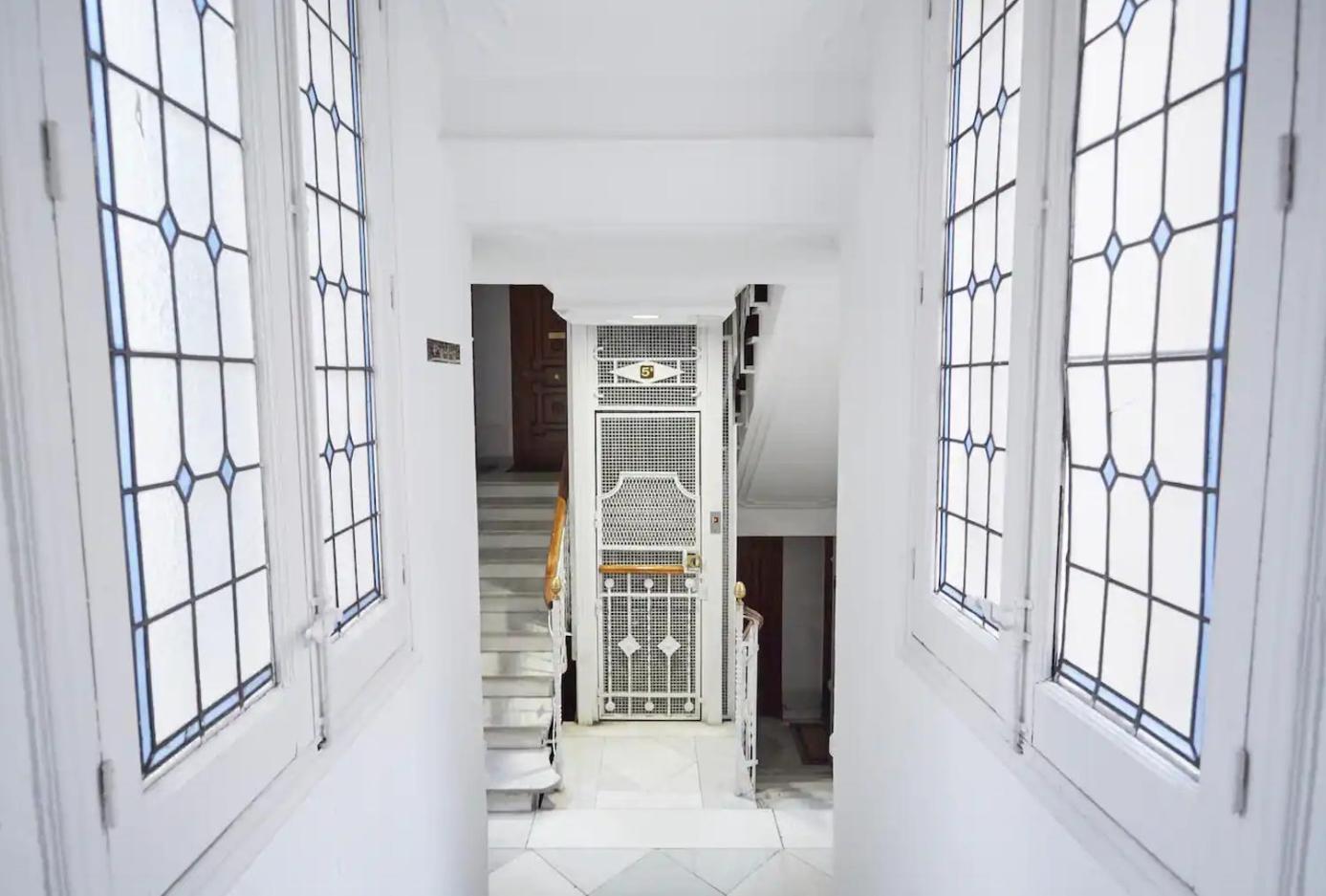 Estudio Con Vistas Alcalaretiro Madrid Ngoại thất bức ảnh