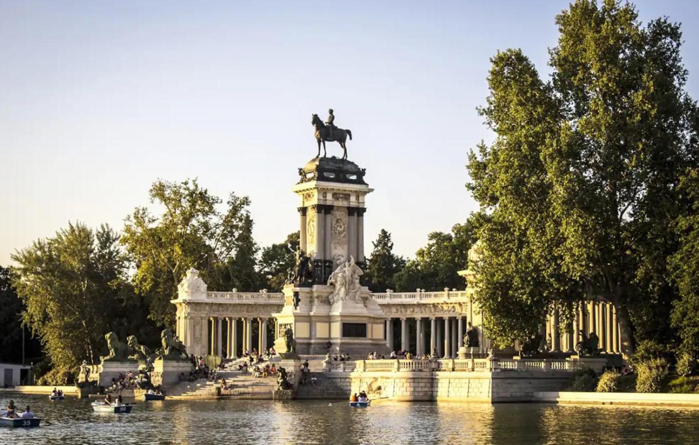 Estudio Con Vistas Alcalaretiro Madrid Ngoại thất bức ảnh